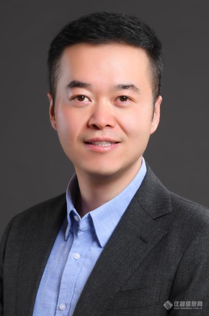 吴锐.jpg 吴锐.jpg